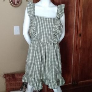 Cutest little sundress (junior) NWT NEVER worn